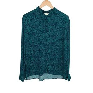 Sugarhill Brighton Animal Print Button Up Shirt Sz 10 Green Blue Long Sleeve